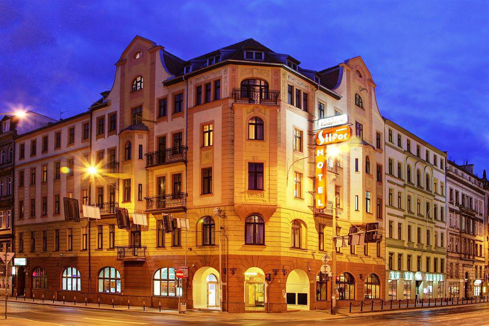 欧罗比斯基罗瓦中心酒店 弗罗茨瓦夫 外观 照片